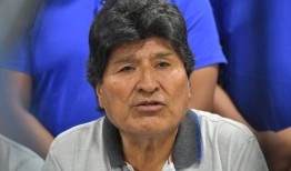 玻利维亚检察官对埃沃·莫拉莱斯发出逮捕令，指控他强奸一名青少年_全球_鸡鸣网