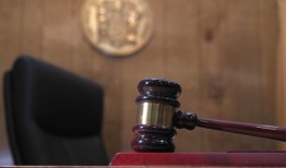 蒙哥马利女子因诈骗61万美元工资保护计划被判联邦监狱