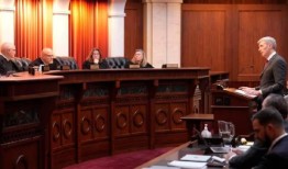 白宫表示，正在准备释放在俄罗斯被监禁的美国记者的新提议