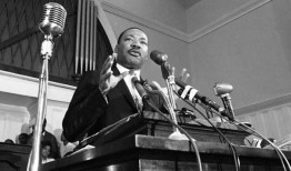 马丁？路德？金(Martin Luther King)会说，现在是扩大最高法院的时候了