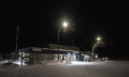 一架包机在加拿大西北部坠毁，六名力拓工人死亡