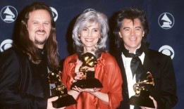 哪位来自阿拉巴马州的音乐明星获得格莱美奖最多？答案可能会让你大吃一惊