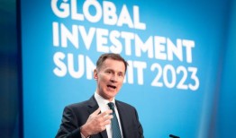 巴德诺克试图以看好英国经济的口吻吸引投资者