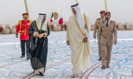 阿米尔带领祝福者欢迎科威特阿米尔