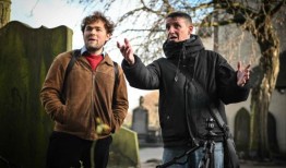 爱丁堡的另类导游展示了这座城市“更真实”的一面