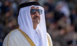 阿米尔赞助阿尔扎伊姆航空学院的毕业典礼