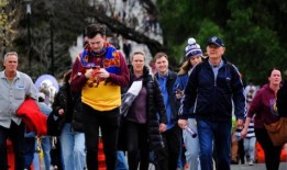 在澳式橄榄球联盟总决赛之前，悉尼和布里斯班的球迷宣布了重大消息