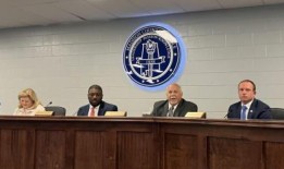 卡梅隆·史密斯：麦迪逊县学校对足球比赛中不良学生行为的反应