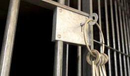 偷给穷人用柴油的经理判7年