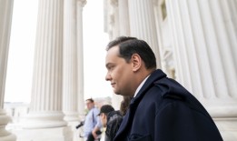 共和党人让纽约人带头驱逐桑托斯这会帮助他们保住多数席位吗？