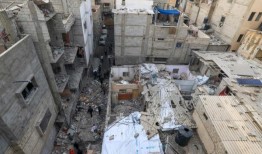 实时更新：加沙地带的猛烈轰炸仍在继续;人道主义危机恶化