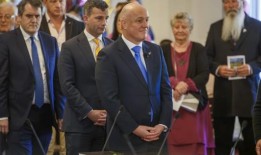 新西兰：经济是克里斯托夫·卢克森上任后的首要任务