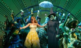 独家：《邪恶的预告片》让粉丝们重温了这部剧的百老汇演员专辑