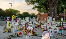 “有人告诉我该怎么做”：在乌瓦尔德，学生们遵循主动射击协议警察没有