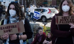 政界人士对全国性校园抗议背后的动机越来越质疑