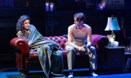 《贱女孩》女星克里斯提娜·阿拉巴多谈如何相信自己是最大的职业游戏改变者