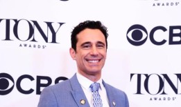 克里斯托弗·加特利将执导我最喜欢的东西：罗杰斯和汉默斯坦80周年音乐会