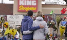 专家检查在博尔德国王索普斯枪击案审判中精神错乱辩护的使用