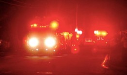 验尸官称，一名卡车司机被发现死于阿拉巴马州北部购物中心的半拖车内