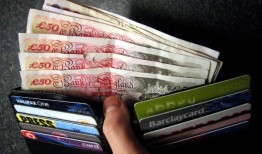 在英国财政状况的负面影响下，消费者信心“显著”下降