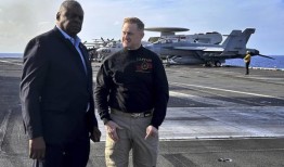 奥斯汀对杰拉尔德·r·福特号航空母舰进行了未经宣布的访问