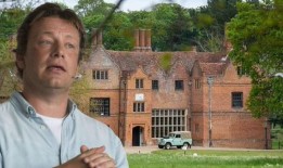 名厨杰米·奥利弗价值1100万美元的伊丽莎白时代乡间别墅正在分崩离析