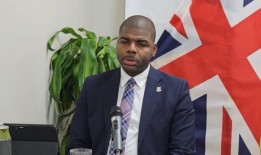 总理：我不会向英国大臣提出不信任动议