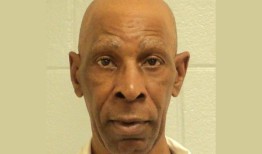 65岁的威廉·唐纳森监狱囚犯在住院15天后死亡;家庭寻求