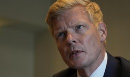 联合国驻也门特使警告称，地区冲突可能“毁灭性”升级，但也指出了一线希望