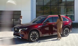 马自达CX-90 MHEV在2024年阿拉伯年度汽车（ARABCOTY）活动中获得最佳家庭SUV奖