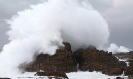 Storm Ciarán怎么发音？以下是实际的表达方式