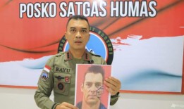 枪手在印度尼西亚动荡的巴布亚地区又一次袭击中杀害了一名新西兰直升机飞行员